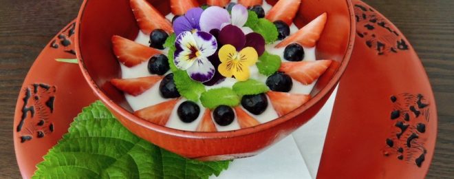 フランジェリコ風味の杏仁ババロア　ミルクソース　のコピー